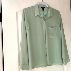 Forever 21 sheer aqua green work top. Size medium